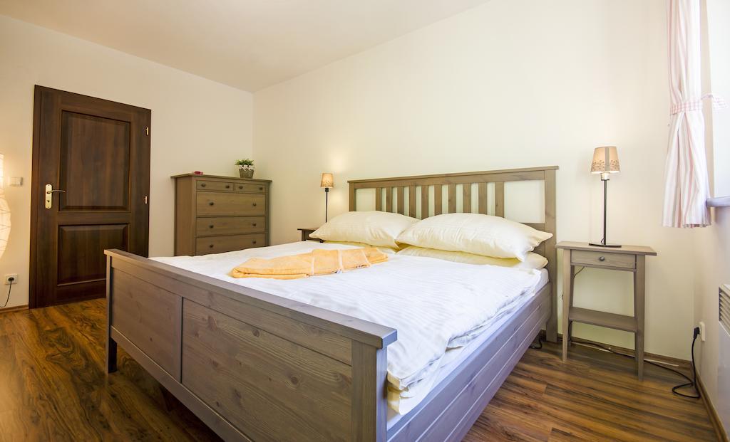 רוז'ומברוק Apartment Barbora 7 חדר תמונה
