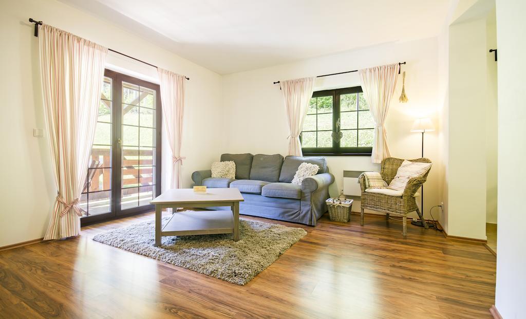 רוז'ומברוק Apartment Barbora 7 חדר תמונה
